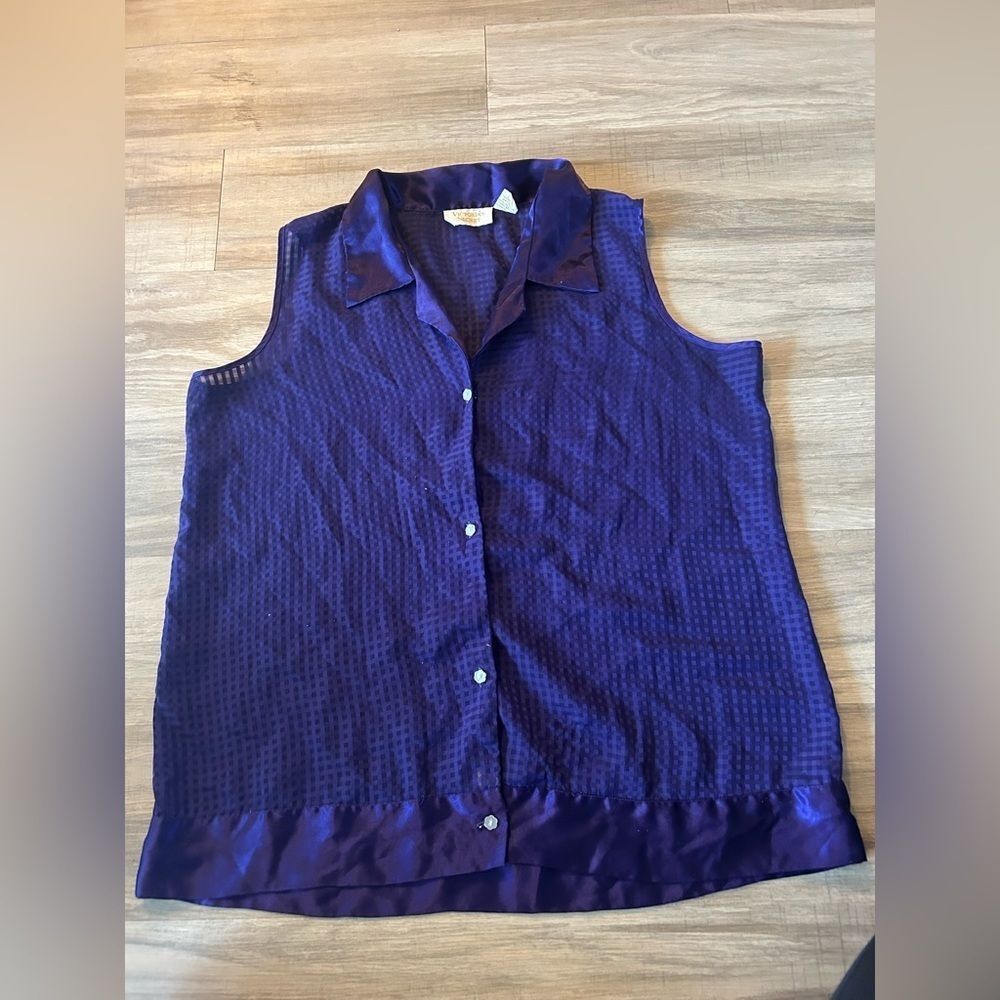Vintage Victoria’s Secret sheer tank